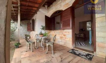 Casa com 3 quartos à venda na Rua José Benjamim de Castro, 45, Planalto, Belo Horizonte por R$ 530.000