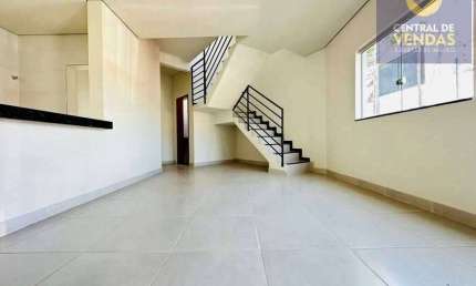 Casa com 3 quartos à venda na Rosinha Cadar, 175, São João Batista, Belo Horizonte por R$ 590.000