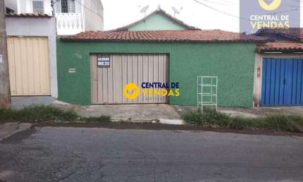 Casa com 3 quartos para alugar na Oswaldo Rosa Teixeira, 159, São João Batista, Belo Horizonte por R$ 2.850