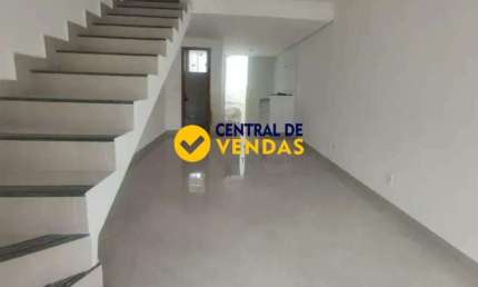 Casa com 2 quartos à venda na Osasco, 82, Piratininga (Venda Nova), Belo Horizonte por R$ 369.000