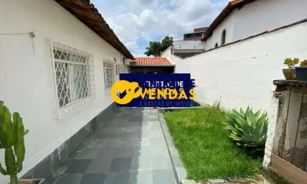 Casa com 3 quartos à venda na Albatroz, 27, Vila Cloris, Belo Horizonte por R$ 740.000