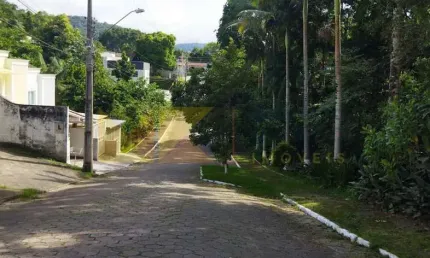 Terreno à venda na Rua Adécio Gonçalves, 225, Velha, Blumenau por R$ 750.000