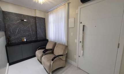 Ponto comercial com 3 salas para alugar na Rua 15 de Novembro, 1050, Centro, Blumenau, 72 m2 por R$ 3.500