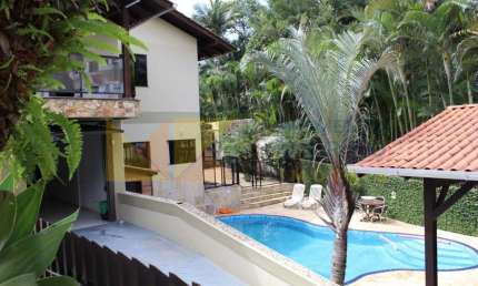 Casa comercial com 2 salas à venda na Rua Tobias Barreto, 62, Vila Nova, Blumenau, 458 m2 por R$ 2.250.000