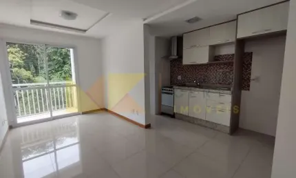 Apartamento com 2 quartos para alugar na Rua Júlio Baumgarten, 288, Água Verde, Blumenau, 55 m2 por R$ 1.800