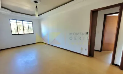Apartamento com 3 quartos para alugar na Rua Max Weise, 290, Água Verde, Blumenau, 92 m2 por R$ 1.500