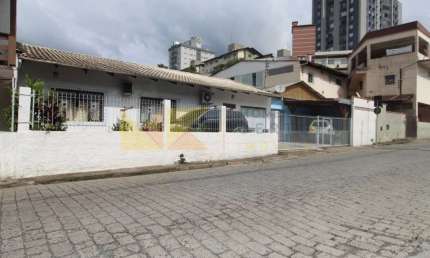 Casa com 3 quartos à venda na Rua Carl Wahle, 352, Água Verde, Blumenau, 169 m2 por R$ 995.000