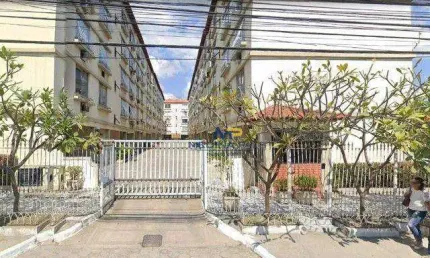 Apartamento com 2 dormitórios à venda, 60 m² por R$ 180.000,00 - Barro Vermelho - São Gonçalo/RJ