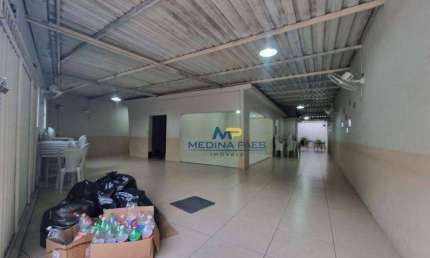 Casa com 2 dormitórios à venda, 270 m² por R$ 450.000,00 - Santa Catarina - São Gonçalo/RJ
