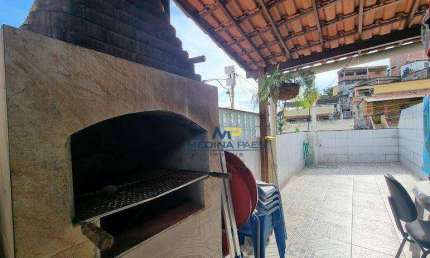 Sobrado com 2 dormitórios à venda, 75 m² por R$ 260.000,00 - Porto Novo - São Gonçalo/RJ