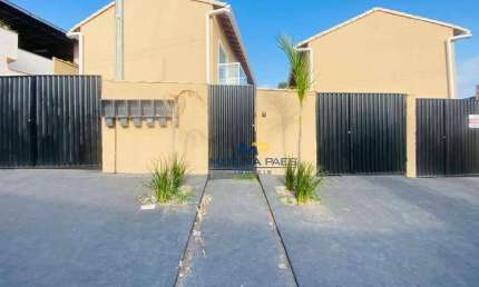 Casa com 2 dormitórios à venda por R$ 250.000,00 - Laranjal - São Gonçalo/RJ