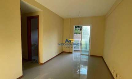 Apartamento com 2 dormitórios à venda, 65 m² por R$ 185.000,00 - Colubande - São Gonçalo/RJ