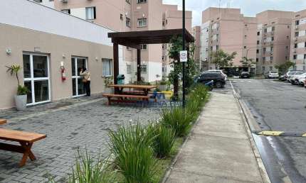 Apartamento com 2 dormitórios à venda, 40 m² por R$ 190.800,00 - Neves - São Gonçalo/RJ