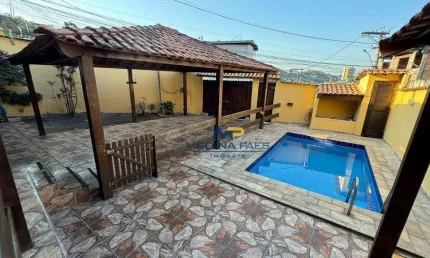 Casa com 3 dormitórios à venda, 390 m² por R$ 345.000,00 - Pita - São Gonçalo/RJ