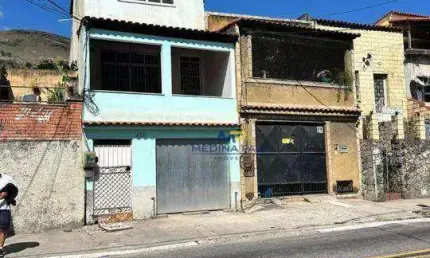 Casa com 4 dormitórios à venda, 200 m² por R$ 390.000,00 - Engenhoca - Niterói/RJ