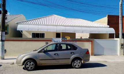 Casa com 3 dormitórios à venda, 180 m² por R$ 580.000,00 - Ubás - Iguaba Grande/RJ