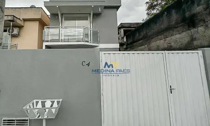 Casa com 2 dormitórios à venda, 90 m² por R$ 250.000,00 - Galo Branco - São Gonçalo/RJ