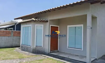 Casa com 3 dormitórios à venda, 100 m² por R$ 450.000,00 - Caxito - Maricá/RJ