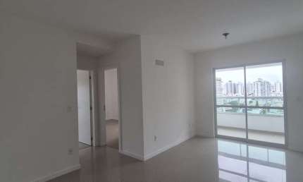 Apartamento com 2 quartos para alugar na Rua Elizeu Di Bernardi, Campinas, São José