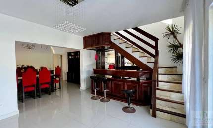 Casa à Venda no Bom Abrigo, 260 m², 3 Dormitórios, 3 Salas, Edícula - Florianópolis - SC