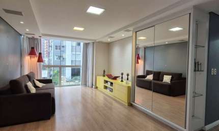 Apartamento com 3 quartos para alugar no Centro, Florianópolis 