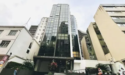 Sala comercial para Locação no bairro Centro em Florianópolis-SC