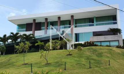 Mansão exclusiva com vista panorâmica para o mar no litoral norte