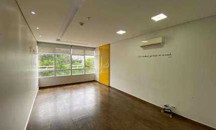 Sala comercial à venda no Jardim Palma Travassos, Ribeirão Preto 