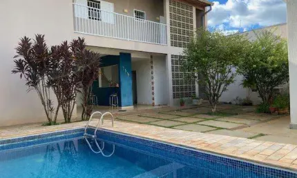 Casa com 4 quartos à venda no Parque Residencial Cidade Universitária, Ribeirão Preto 