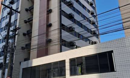 Vendo apartamento no Edf. Las Torres, 70m2 - Semi-mobiliado -03 quartos