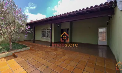 Casa com 4 dormitórios, 186 m² - Bela Vista - Londrina/PR