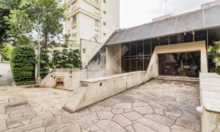 Casa com 4 quartos à venda na Rua Pedro Chaves Barcelos, 1020, Petrópolis, Porto Alegre por R$ 1.500.000