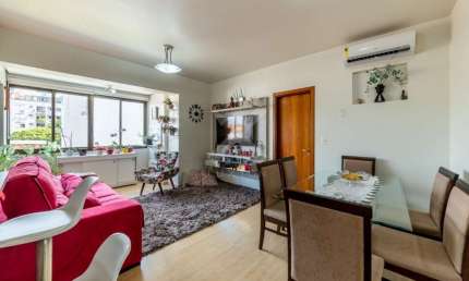 Apartamento com 3 quartos para alugar na Rua Roque Calage, 400, Passo da Areia, Porto Alegre por R$ 4.000