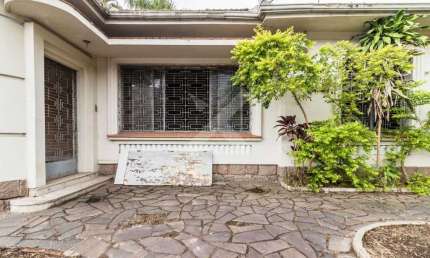 Casa comercial para alugar na Rua General Couto de Magalhães, 470, São João, Porto Alegre por R$ 8.000