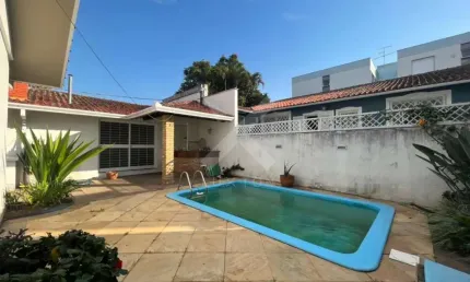 Casa comercial para alugar na Avenida Teixeira Mendes, 1130, Chácara das Pedras, Porto Alegre por R$ 15.000