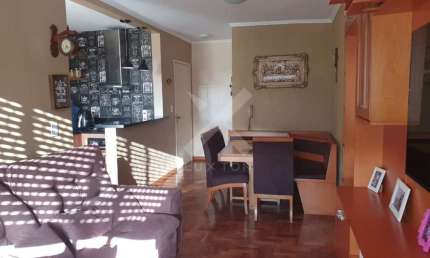 Apartamento com 2 quartos à venda na Avenida Coronel Gastão Haslocher Mazeron, 65, Medianeira, Porto Alegre por R$ 430.000