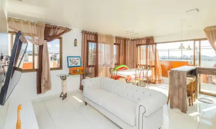 Cobertura com 3 quartos à venda na Rua Faria Santos, 500, Petrópolis, Porto Alegre por R$ 1.375.000