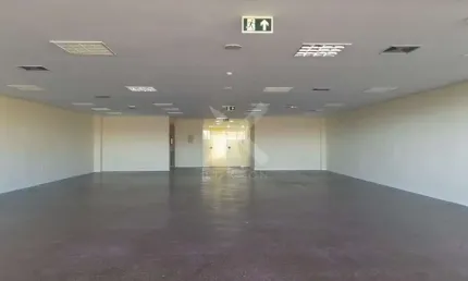 Sala comercial para alugar na Avenida Pernambuco, 1519, Navegantes, Porto Alegre por R$ 9.480