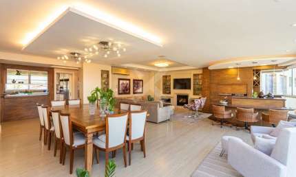 Apartamento com 4 quartos à venda na Rua Miguel Couto, 893, Menino Deus, Porto Alegre por R$ 1.990.000