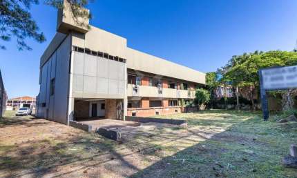 Barracão / Galpão / Depósito para alugar na Avenida dos Estados, 1455, Anchieta, Porto Alegre por R$ 78.000