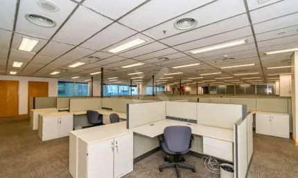Sala comercial para alugar na Avenida Dolores Alcaraz Caldas, 90, Praia de Belas, Porto Alegre por R$ 42.000