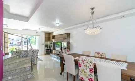 Casa com 4 quartos para alugar na Rua Arnaldo Ballve, 512, Jardim Itu Sabará, Porto Alegre por R$ 8.000