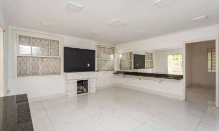 Casa comercial à venda na Rua Marquês do Pombal, 843, Moinhos de Vento, Porto Alegre por R$ 2.500.000
