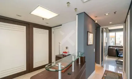 Sala comercial para alugar na Avenida Loureiro da Silva, 2001, Cidade Baixa, Porto Alegre por R$ 3.400