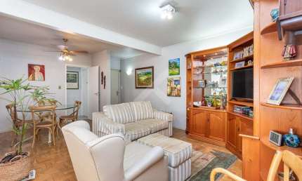 Apartamento com 3 quartos à venda na Travessa Carmem, 146, Moinhos de Vento, Porto Alegre por R$ 790.000