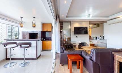 Apartamento com 3 quartos à venda na Rua José Albano Volkmer, 340, Jardim do Salso, Porto Alegre por R$ 1.745.000