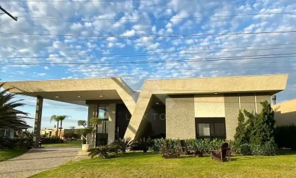 Casa em condomínio fechado com 4 quartos à venda na Avenida Diamante, 1173, Centro, Xangri-Lá por R$ 1.990.000