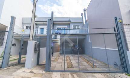 Casa com 3 quartos à venda na Rua Dona Adda Mascarenhas de Moraes, 1305, Jardim Planalto, Porto Alegre por R$ 1.300.000