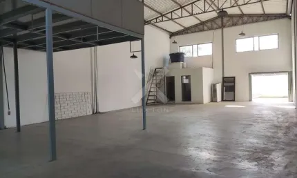 Barracão / Galpão / Depósito à venda na Rua Jackson de Figueiredo, 443, Sarandi, Porto Alegre por R$ 670.000