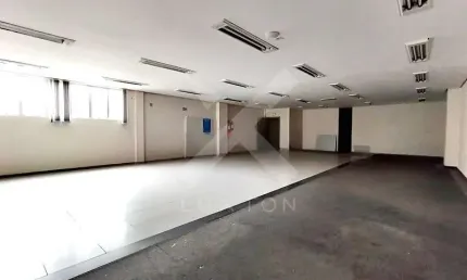 Ponto comercial para alugar na Avenida Teresópolis, 3008, Teresópolis, Porto Alegre por R$ 9.500